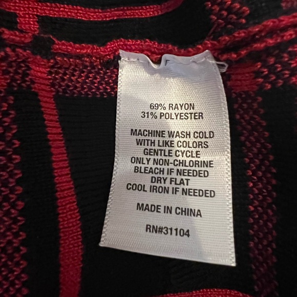 Kim Rogers Plaid Trimmed Sweater & Scarf Set Red Knit Long Sleeve Christmas Sz L - Picture 9 of 10